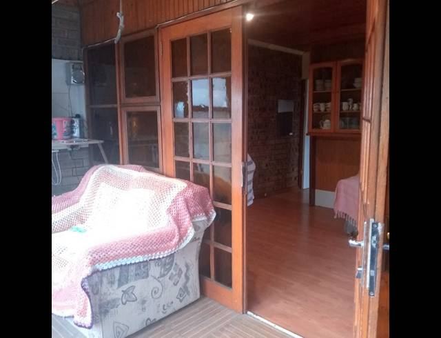 1 BEDROOM PROPERTY TO RENT IN ROCKLANDS